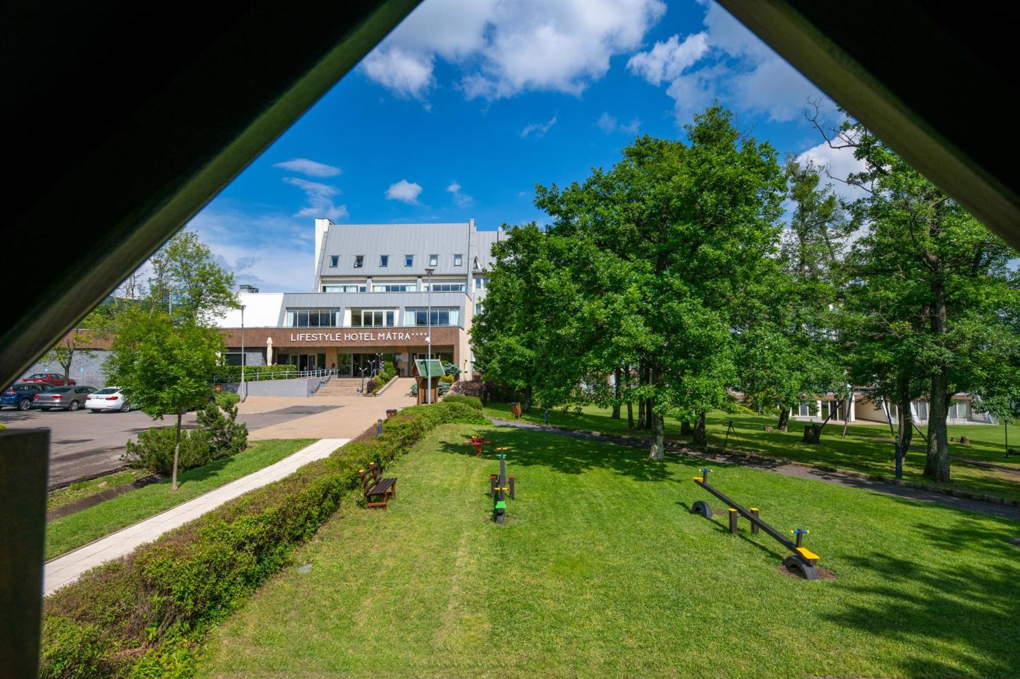 Lifestyle Hotel Matra Mátraháza Bagian luar foto